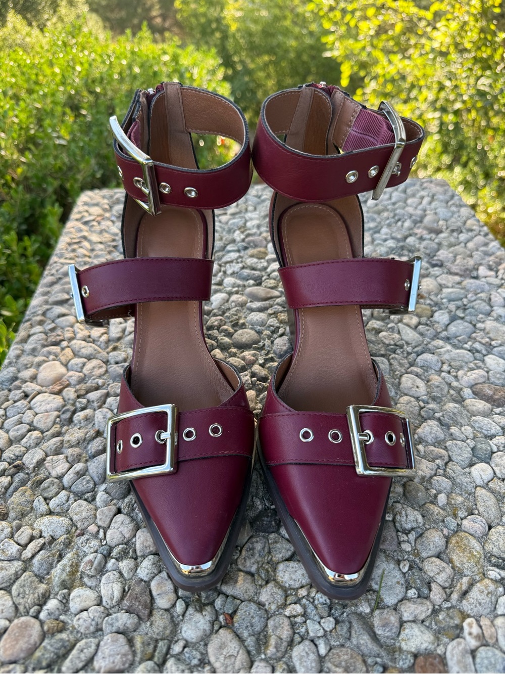 Women's Burgundy Pointed-Toe Buckle Heels